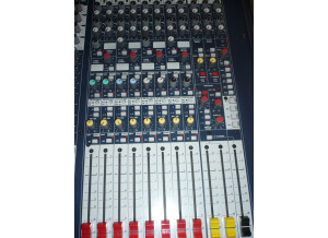 Soundcraft GB8 24 (35096)