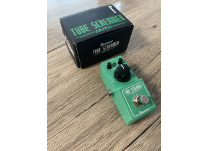 CF85275F-233C-4395-80E1-682D10B49923