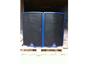 Turbosound TCS 612