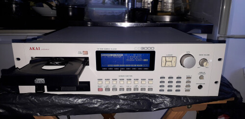 Akai Professional CD3000 (38904)