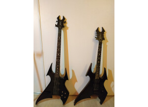 B.C. Rich NT Beast Bass