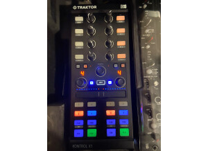 Native Instruments Traktor Kontrol X1 mk2 (72362)