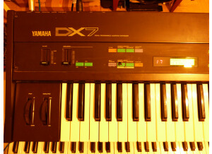 Yamaha DX7 (46270)