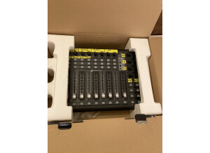 Behringer X-Touch Compact (14923)
