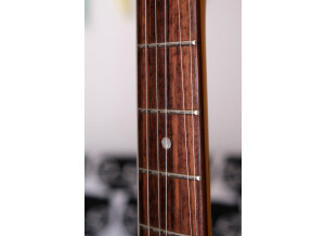 Fender Modern Player Marauder 8