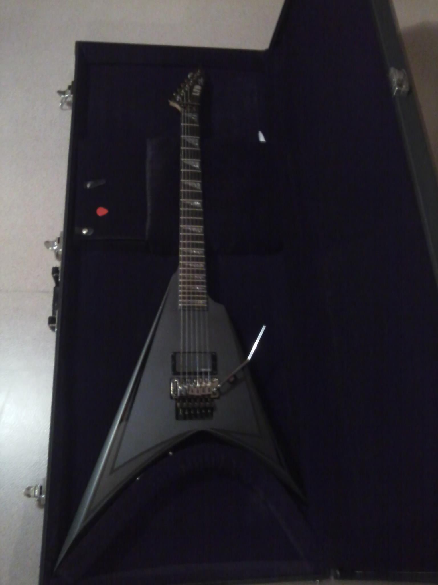 LTD Alexi-600 Blacky Alexi Laiho