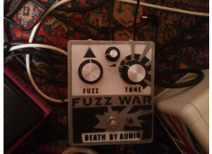 Death By Audio Fuzz War (53408)