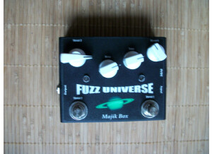 Majik Box Fuzz Universe (71461)