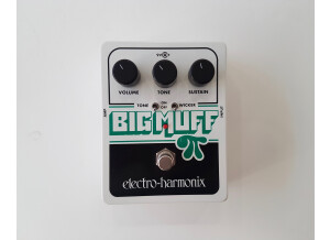 Electro-Harmonix Big Muff Pi with Tone Wicker (80912)