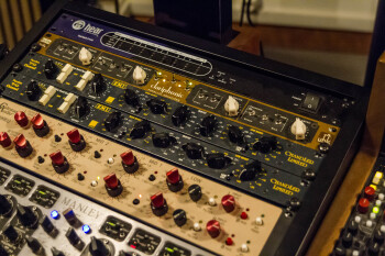 Studio & Home Studio : MastoidStudio-20 Studio & Home Studio : MastoidStudio-20