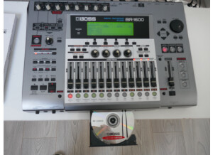 Boss BR-1600CD Digital Recording Studio (51273)
