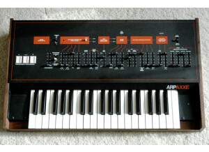 ARP Axxe_01