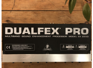 Behringer DualFex Pro EX2200 (49950)