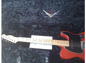 Fender telecaster custom shop jerry donahue