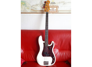 Squier Classic Vibe Precision Bass '60s (94675)
