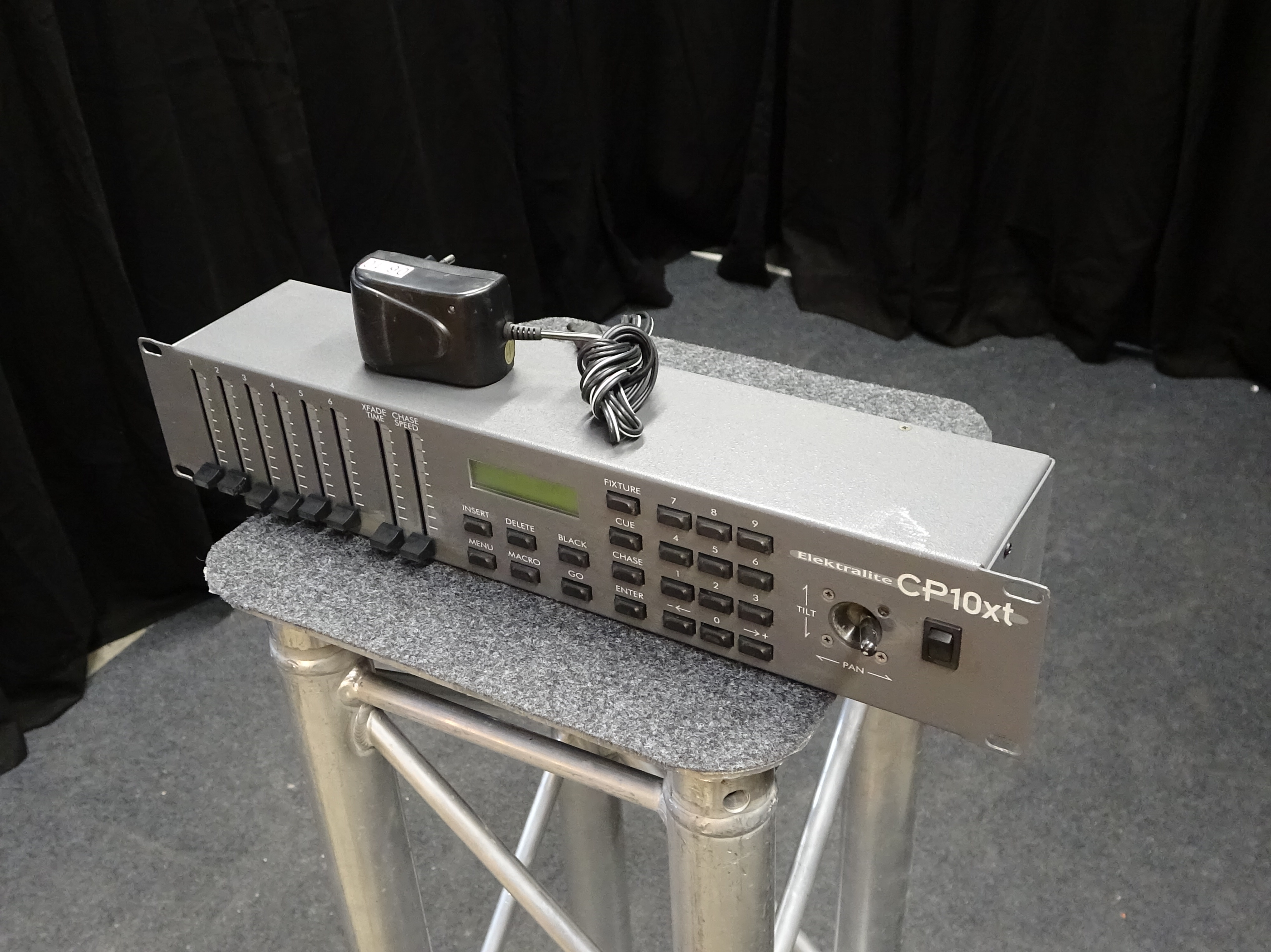 Vends console Elektralite CP10xt Console