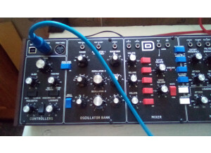 Behringer Model D (57928)