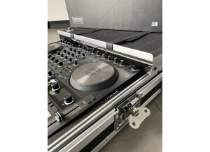 Native Instruments Traktor Kontrol S4 mk3 (7957)