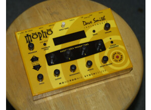 Dave Smith Instruments Mopho (8612)