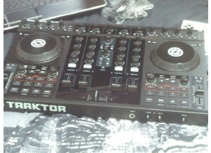 Native Instruments Traktor Kontrol S4 (55618)