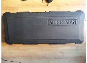 MusicMan Luke II Blue