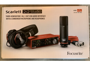 Focusrite Scarlett Studio Pack G3 (3884)