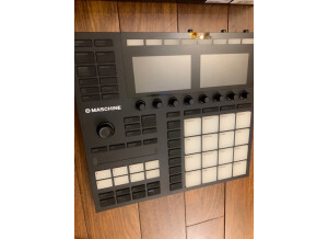 Native Instruments Maschine mk3 (75226)