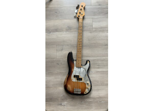 Fender Road Worn '50s Precision Bass (69030)