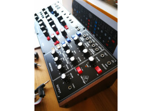 Behringer Model D (14862)