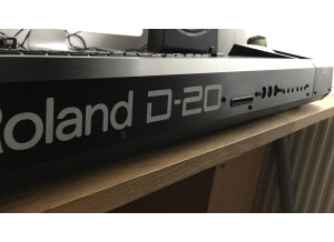 Roland D-20 (55)