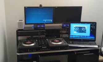 Numark NS7