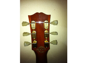 Gibson Hummingbird True Vintage Red Spruce Top Montana LTD - Heritage Cherry