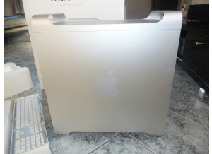 Apple Mac Pro 8-Core 2.26 (86506)