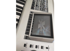 Roland Fantom X8