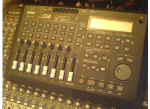 Korg D8 (51383)