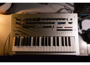 Korg Minilogue (94658)