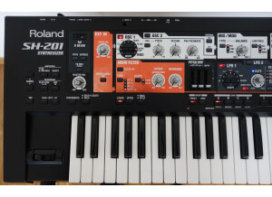 Roland SH-201 (39069)
