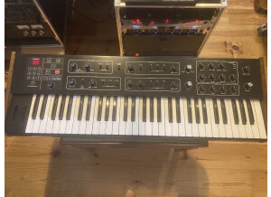 Sequential Circuits Prophet-600 (92509)