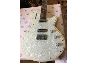 B87FD3EC-224E-4389-8B4A-3D9C5F386636