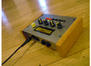 Mutable Instruments Shruthi-1 Magic Yellow (2028)
