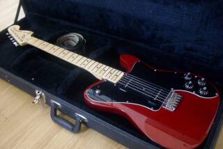 Fender Classic Player Tele Deluxe Black Dove