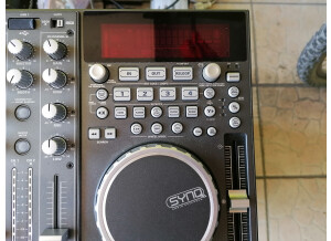 Synq Audio DMC-2000