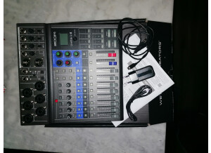Zoom LiveTrak L-8 (99327)