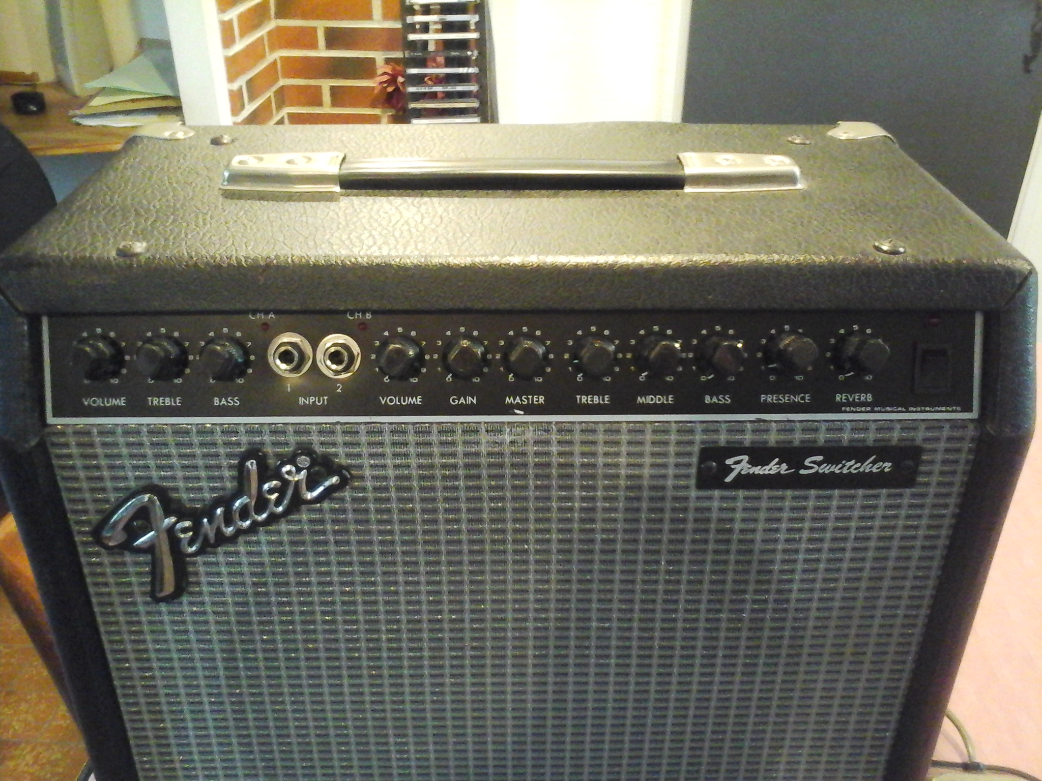 fender sidekick switcher amp