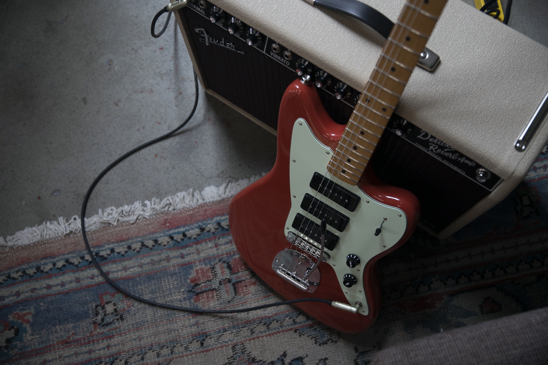 Fender_Noventa_ProductLifestyle_14