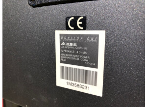 Alesis Monitor One (78882)