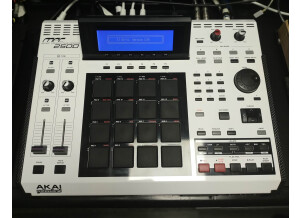 Akai Professional MPC2500 SE (50634)