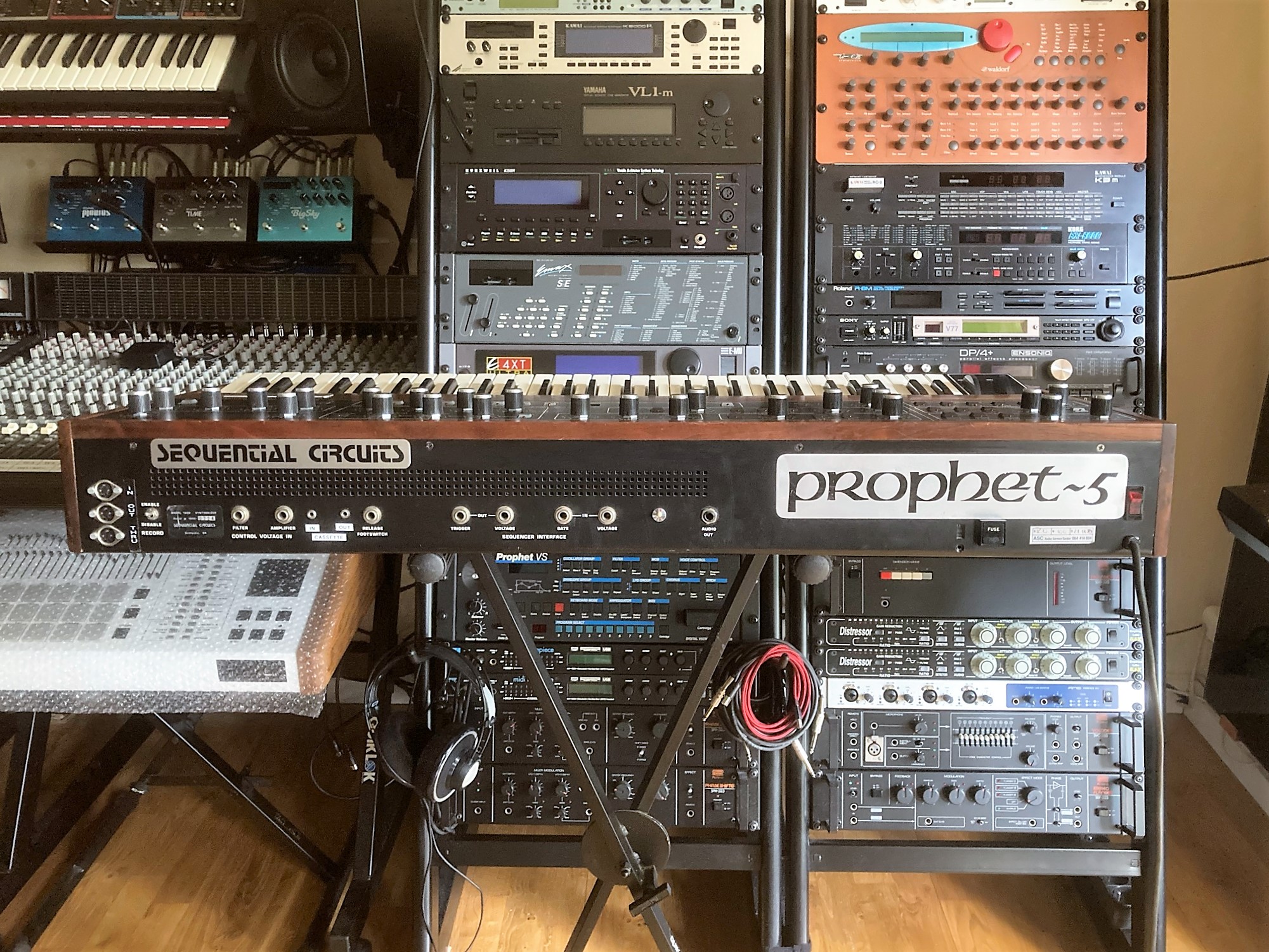 Prophet-5 Rev2_2tof 16.JPEG