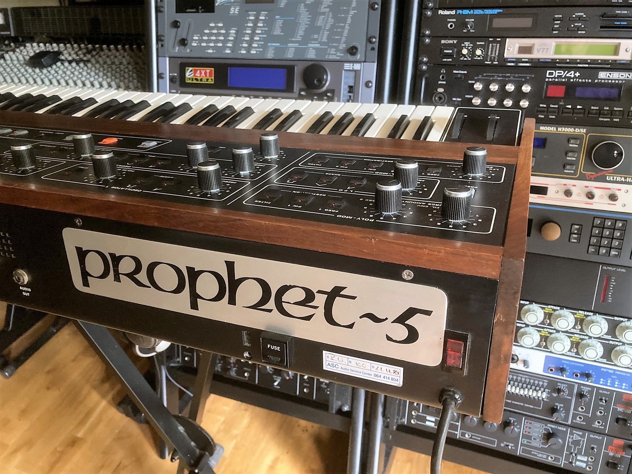 Prophet-5 Rev2_2tof 018.JPEG