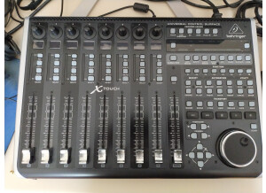 behringer xtouch